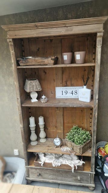 Landelijk sobere boekenkast/kast