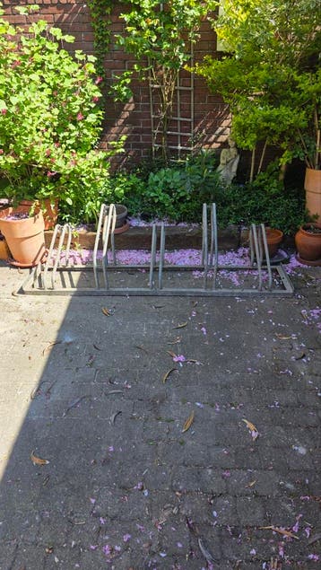 Fietsenrek 175 cm breed voor 5 fietsen