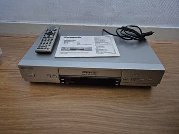 Panasonic NV-HV61EG VHS Videorecorder met afstandsbediening