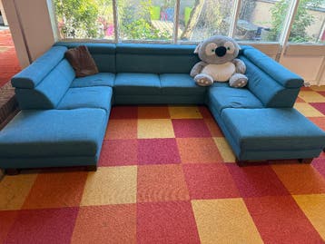 Ruime bankstel, in vieze staat