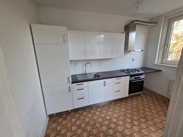 Complete witte keuken met apparatuur - moet zsm weg!