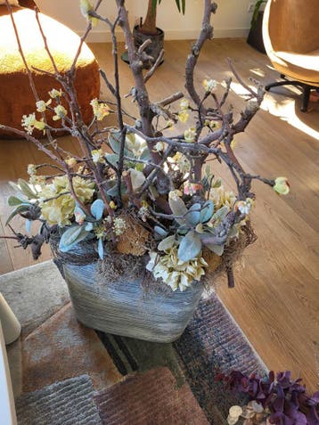 Gratis! Super grote opgemaakte bloempot