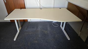 Bureau wit met kabelgoot, 180x100/80 cm