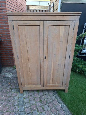 Robuuste houten computerkast 100x60x145 cm