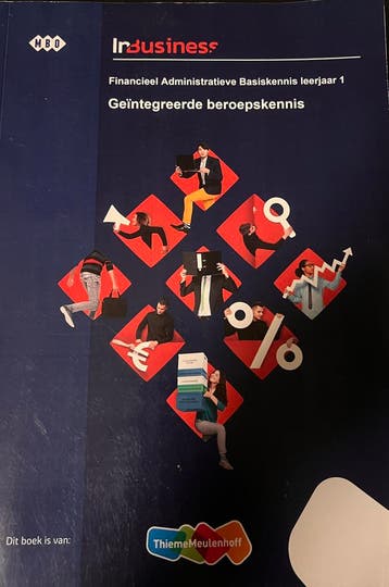 Complete set MBO Studieboeken Financieel-InBusiness & HIT=IT
