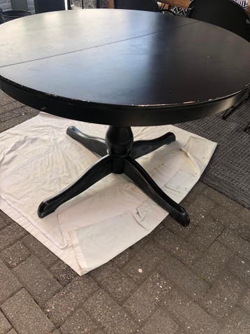 Ikea uitschuiftafel zwart