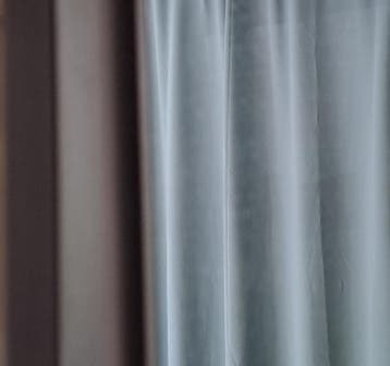 Spiegels, 2 stuks, ca. 250 cm  100 cm, GRATIS