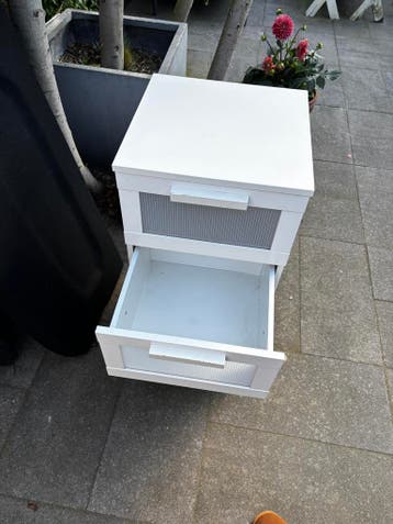 Wit kastje met 3 lades - Gratis ophalen