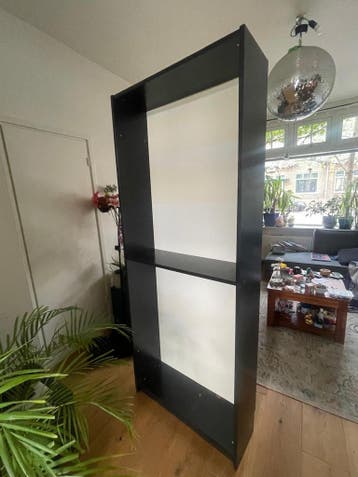 Zwarte Ikea Billy kast - Gratis af te halen