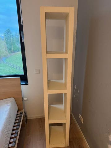 Kast voor boeken of spullen