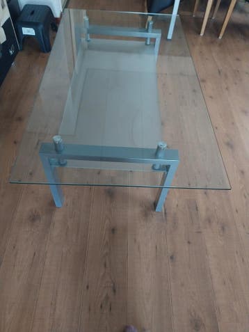Glazen salontafel gratis