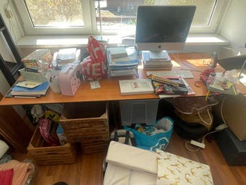 Groot verstelbaar bureau. (Zwaar!)