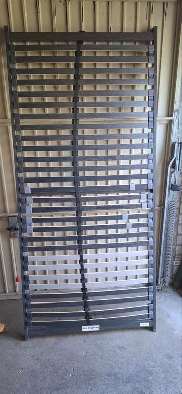Lattenbodem 90x200 - Zo goed als nieuw, gratis af te halen