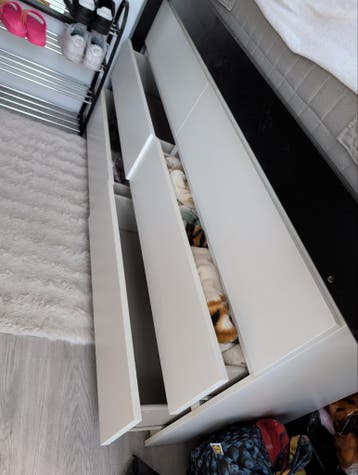 2x IKEA MALM ladekasten met 3 lades - gratis af te halen