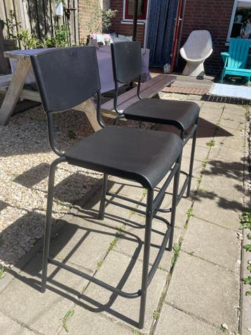 Gratis 2 x IKEA STIG barkruk met rugleuning, zwart, 63 cm