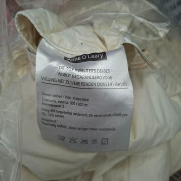 Gratis ophalen donzen dekbed MOET SNEL WEG!