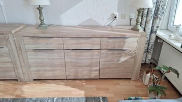 Eikenkleur dressoir