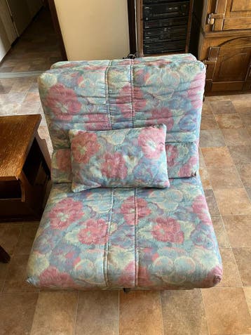 Bed stoel in goede staat — gratis afhalen —