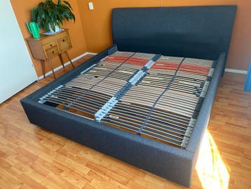 Tweepersoons bed 180x200 met Flexus bedbodems