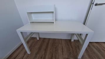 IKEA kinderbureau met opzetstuk - Wit