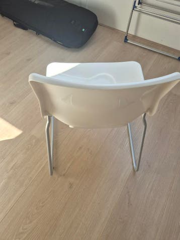 Gratis Twee Ikea stoelen