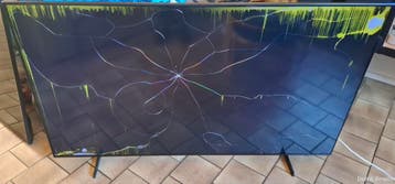 2x 65 inch LG en Samsung tv defect.
