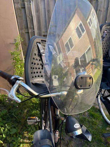 Yepp fietsstuur stoeltje met windscherm