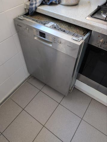 Bosch Silence Plus vaatwasser met E14 foutcode