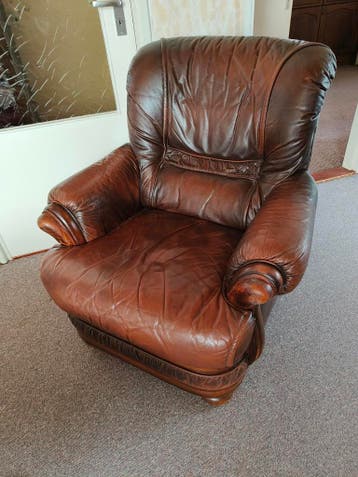 Gratis af te halen: 2 gebruikte fauteuils (4 beschikbaar)