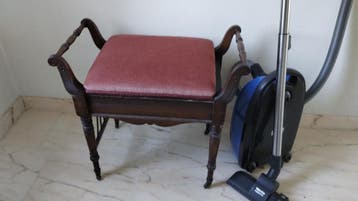 Antieke pianokruk GRATIS.