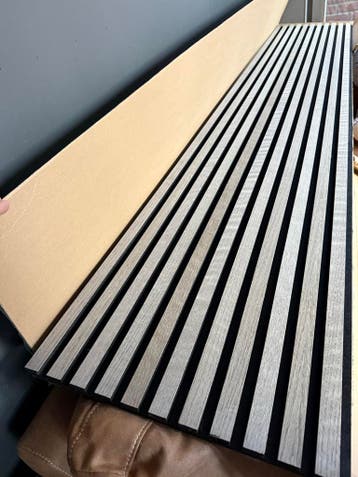 Akoestisch Wandpaneel Grijs Eiken 244x60,5x2,2 cm