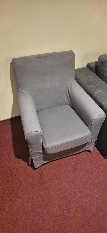 2 zo goed als nieuwe fauteuils gratis af te halen
