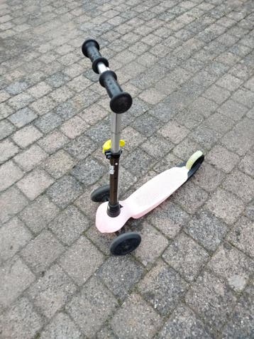 Gratis Roze kinderstep