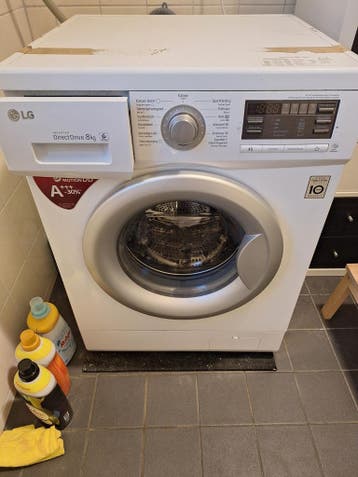LG Wasmachine - Gratis af te halen (zelf tillen!)