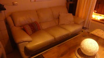 WIE WIL MIJ Gratis?! -- Evt.in MANCAVE/Prima 3 a 4-pers.bank