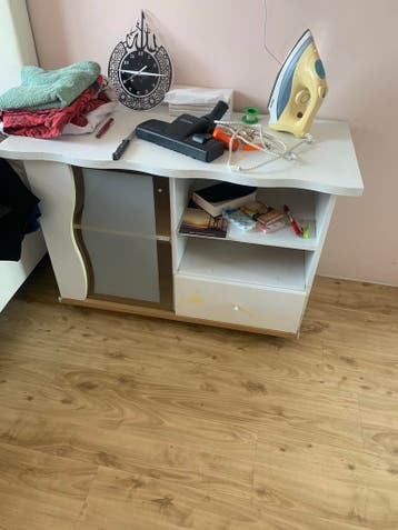 Complete inboedel  - deels nieuw, deels gebruikt