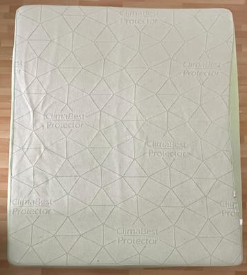 orthopedische matrassen 70x200 twee stuks met protector