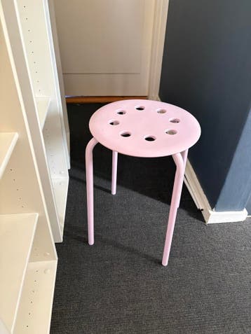 Leuk roze krukje GRATIS