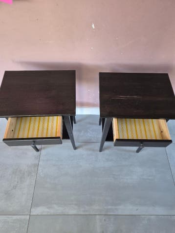 2 gratis zwarte ikea nachtkastjes