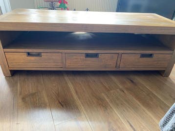 Robuust houten tv-meubel met lades