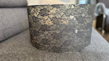 Elegante Lampenkap met Kantpatroon - Ø 40 cm, H 22 cm