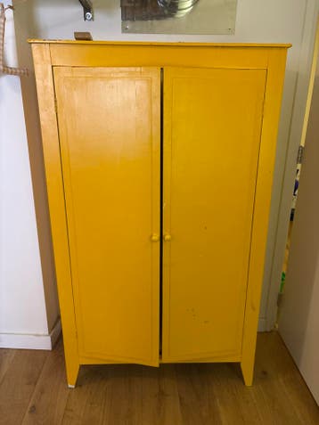 GRATIS KAST - Opnieuw aangeboden wegens vakantie