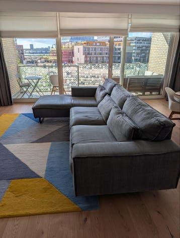 Grote hoekbank - gratis af te halen dit weekend