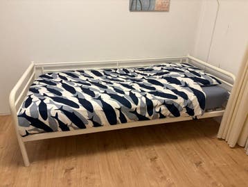 GRATIS - Metalen bed met matras - Wit, eenpersoons