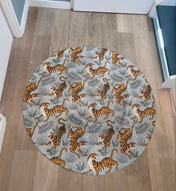 Rond Vloerkleed Kinderkamer met Tijgerprint - Zo goed als ni