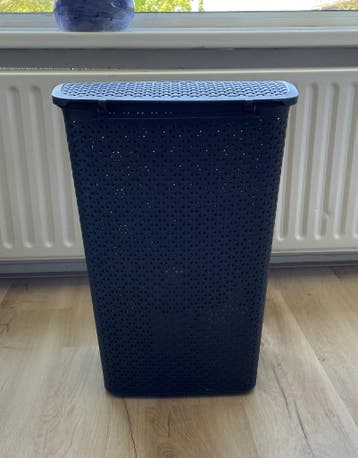 Gratis zwarte wasmand