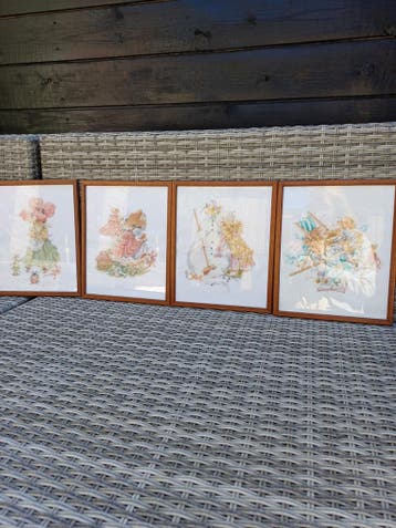 Oude geborduurde prentjes.gratis!!