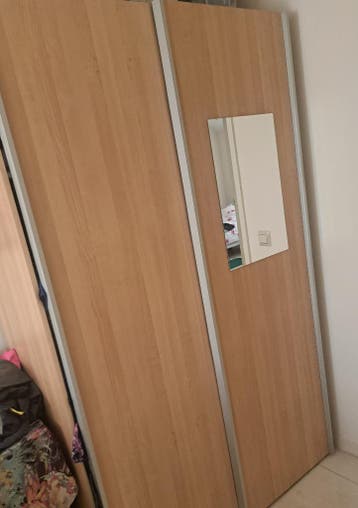 GRATIS Klerenkast 2-deurs ophalen