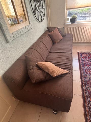 Bank moet weg voor 1 mei - gratis