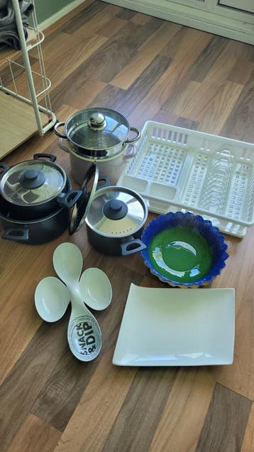 Gratis: pannen, schalen, druiprek